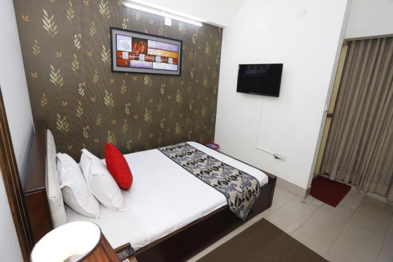 Hotel Grand Circle Inn Dhaka Zewnętrze zdjęcie